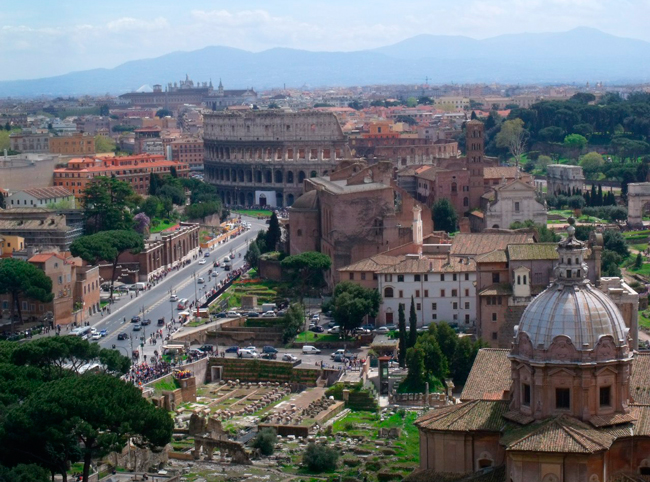 Вид на Колизей